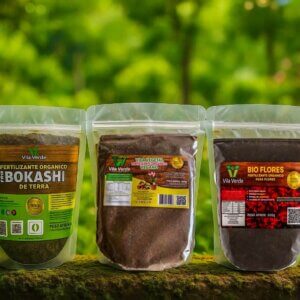 Kit Trio Solo Fértil Vila Verde com fertilizantes orgânicos para deixar seu solo vivo e garantir plantas mais saudáveis